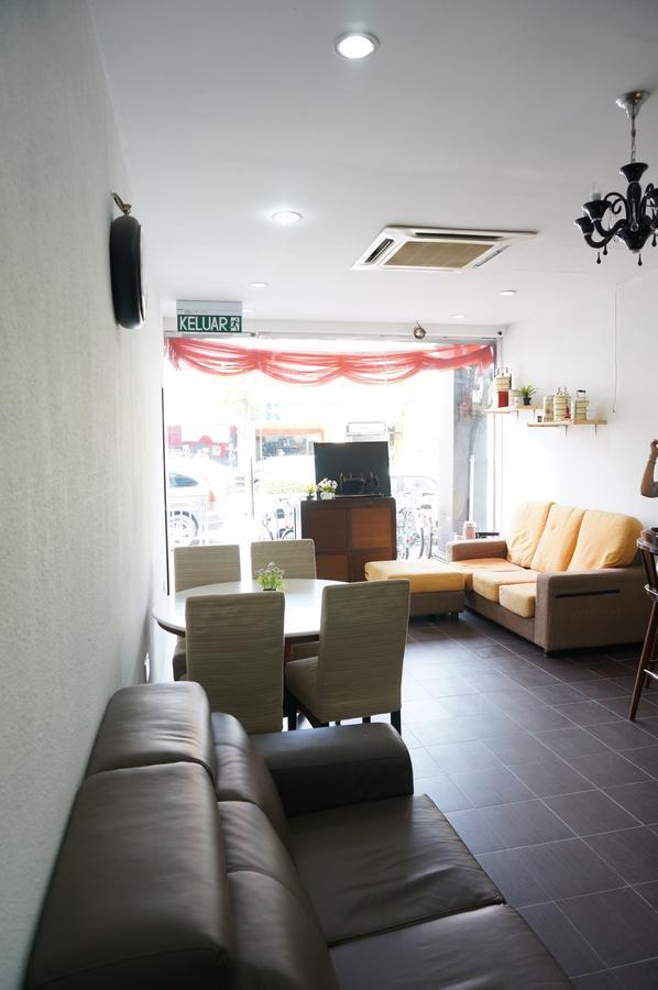 G99 Hotel George Town Esterno foto